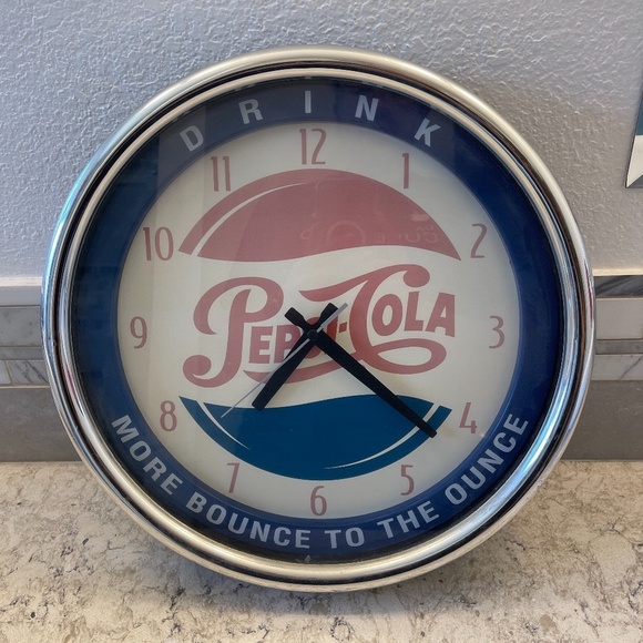 Vintage Rare  Pepsi Cola Round‎ Clock - Picture 1 of 15